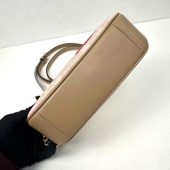 Coach CZ943 Teri Mini Crossbody Bag In Signature Canvas With Lips Print IN Sand - Picture 7 of 13